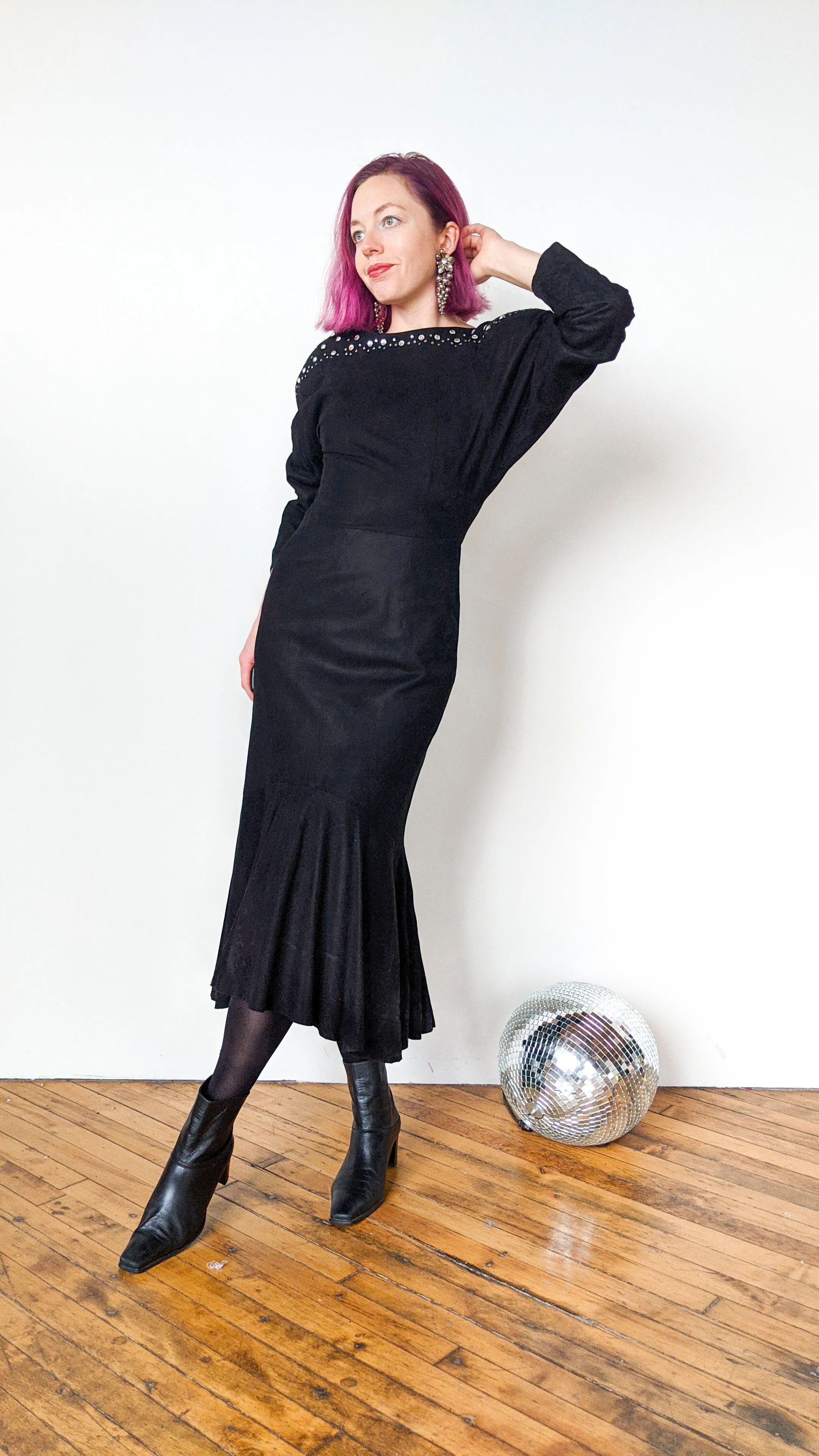 1980s Suede backless dress, sz. S