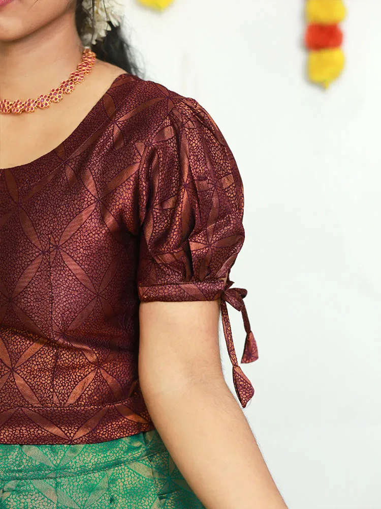 Elegant Brocade Pattupavadai: Puff Sleeve and Round Neckline