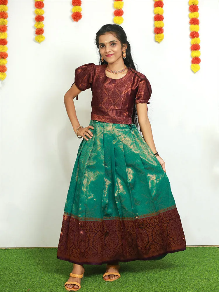 Elegant Brocade Pattupavadai: Puff Sleeve and Round Neckline