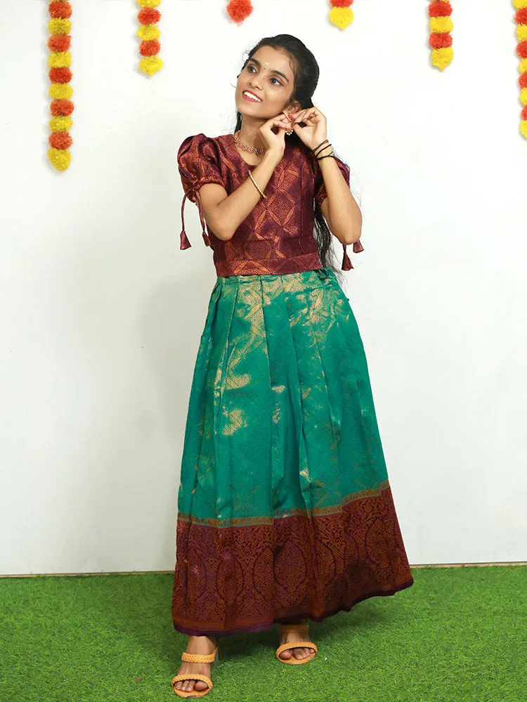 Elegant Brocade Pattupavadai: Puff Sleeve and Round Neckline
