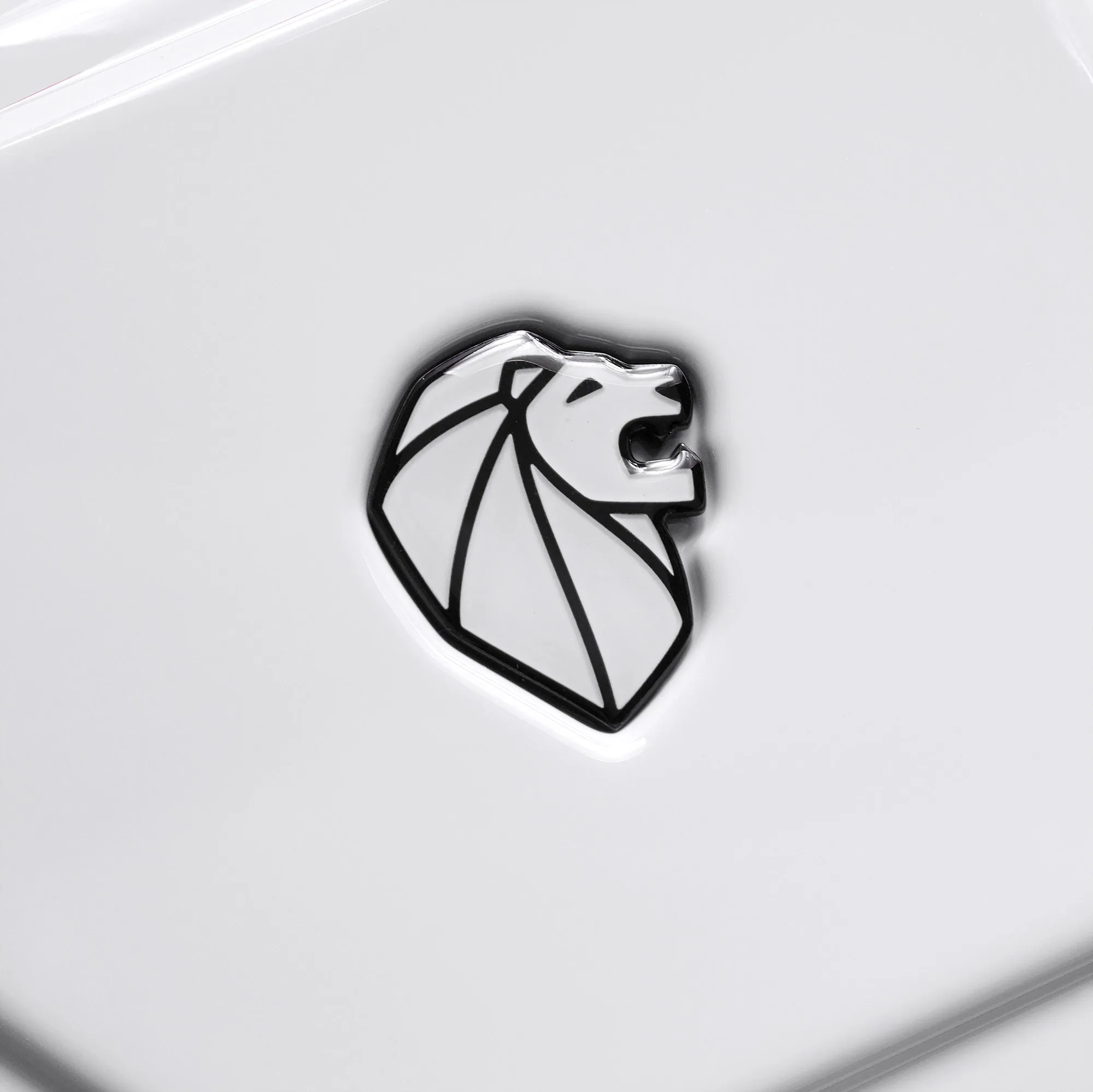 PEUGEOT VOYAGES - Medium Trunk Spinner